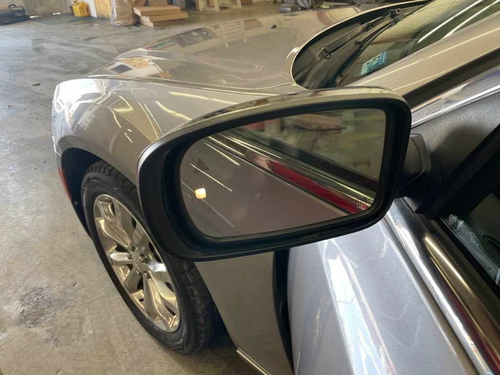 2015 Chrysler 300 300C