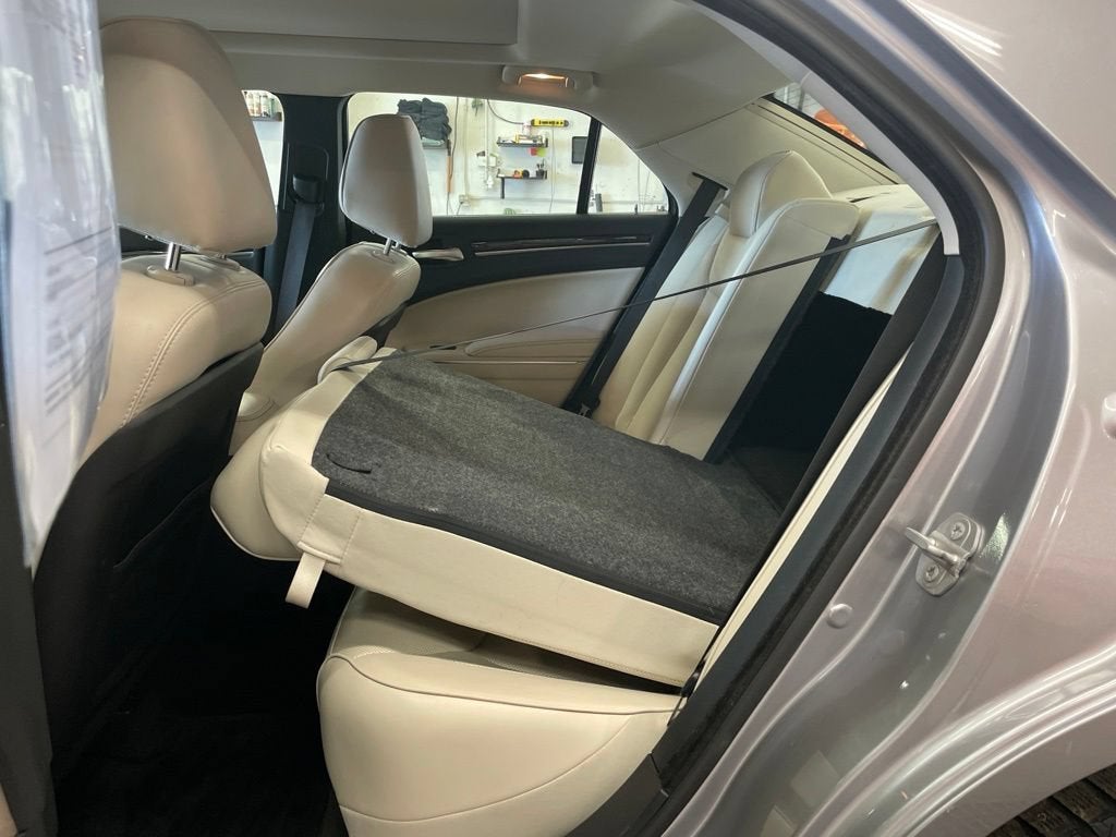 2015 Chrysler 300 300C