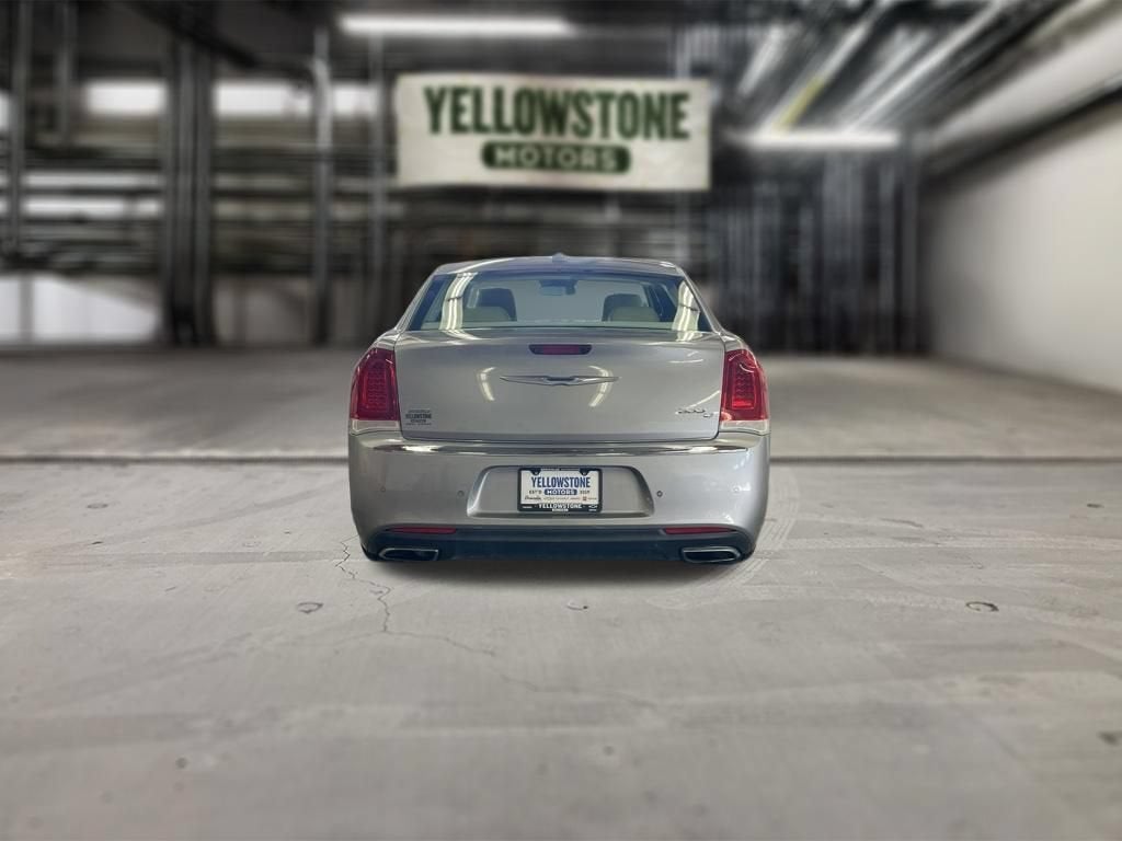 2015 Chrysler 300 300C