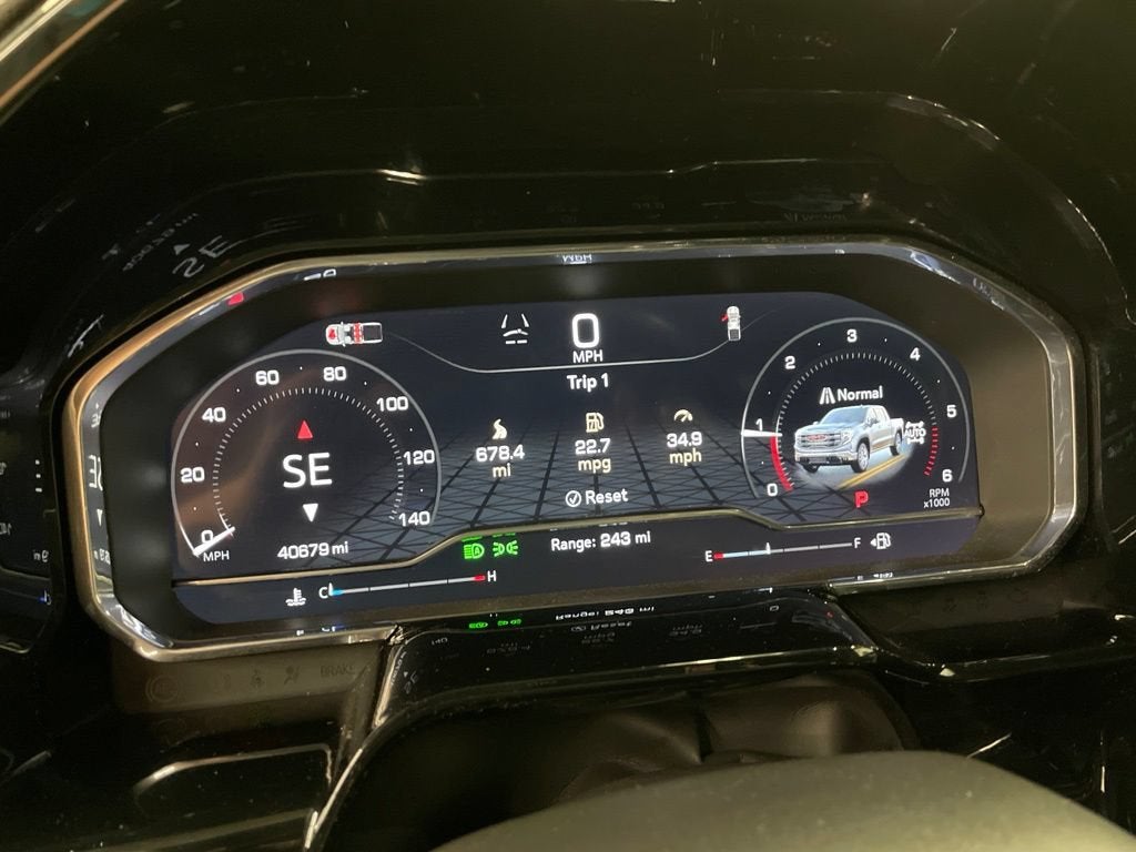 2025 GMC Sierra 1500 SLT