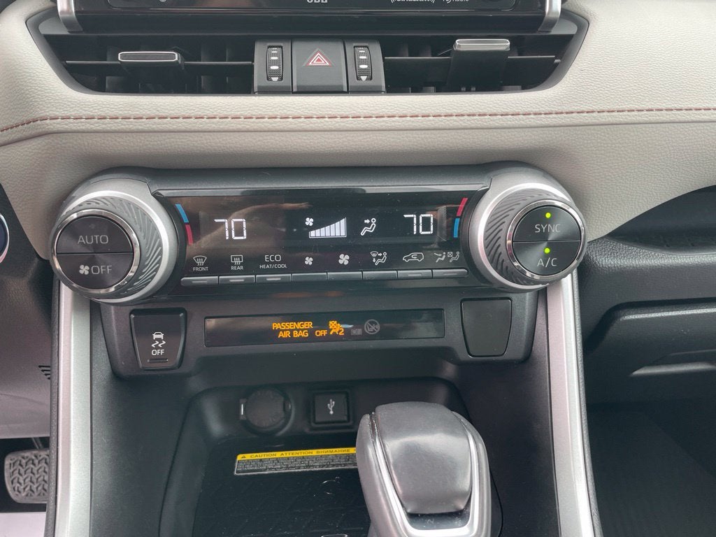 2021 Toyota RAV4 Hybrid LE