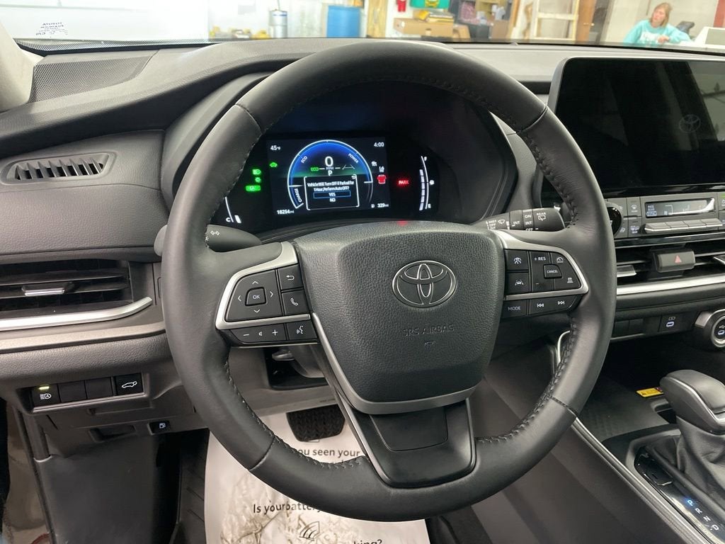 2025 Toyota Grand Highlander Hybrid XLE