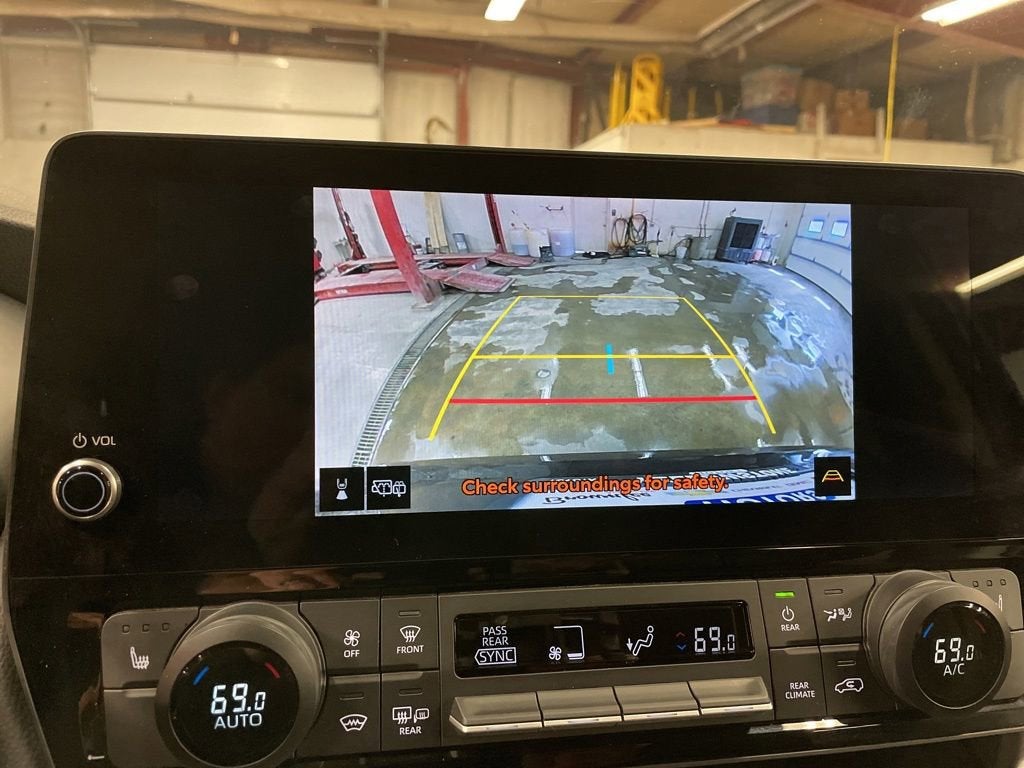 2025 Toyota Grand Highlander Hybrid XLE