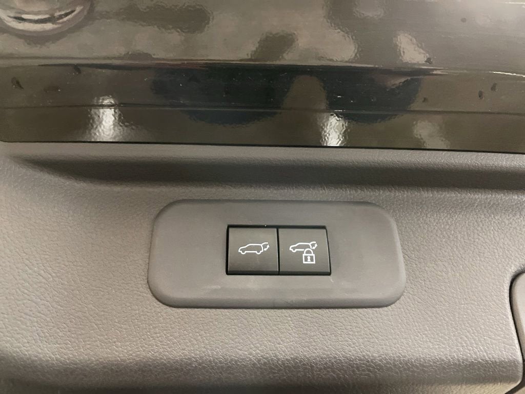 2025 Toyota Grand Highlander Hybrid XLE