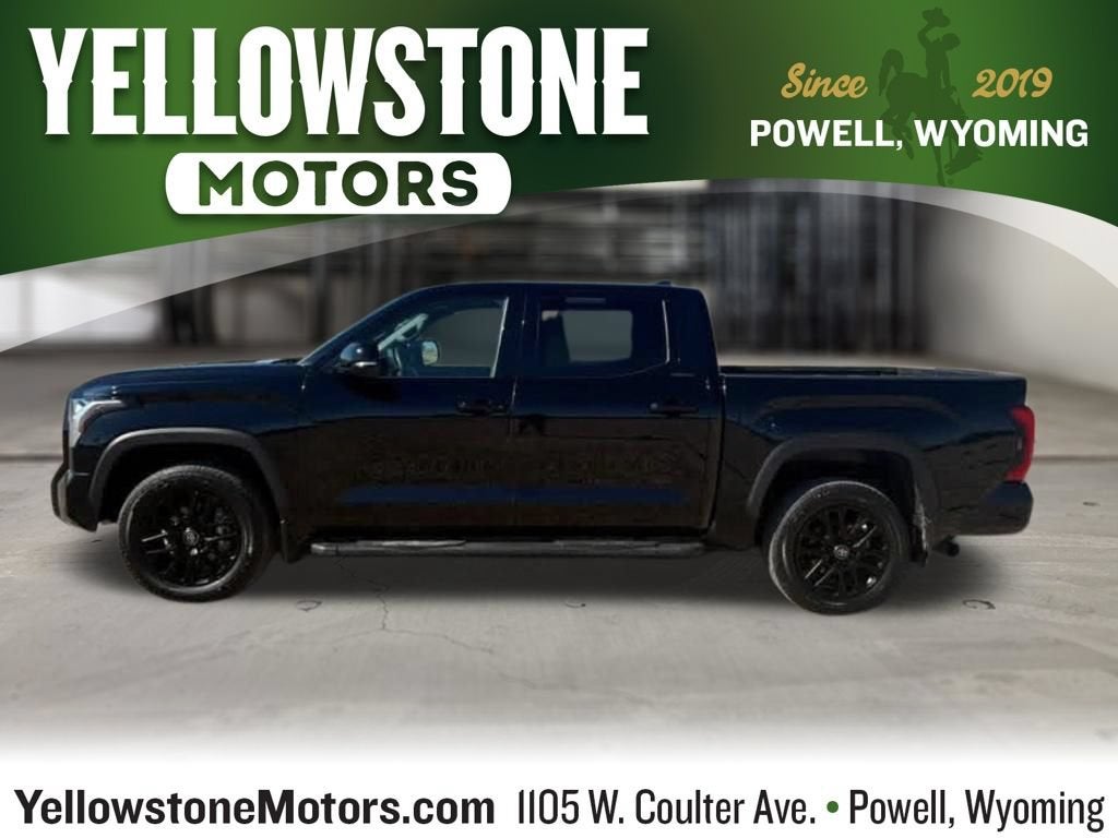 2025 Toyota Tundra 4WD SR5