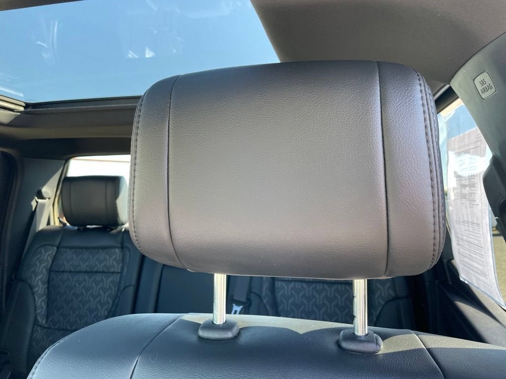 2025 Toyota Tundra 4WD SR5