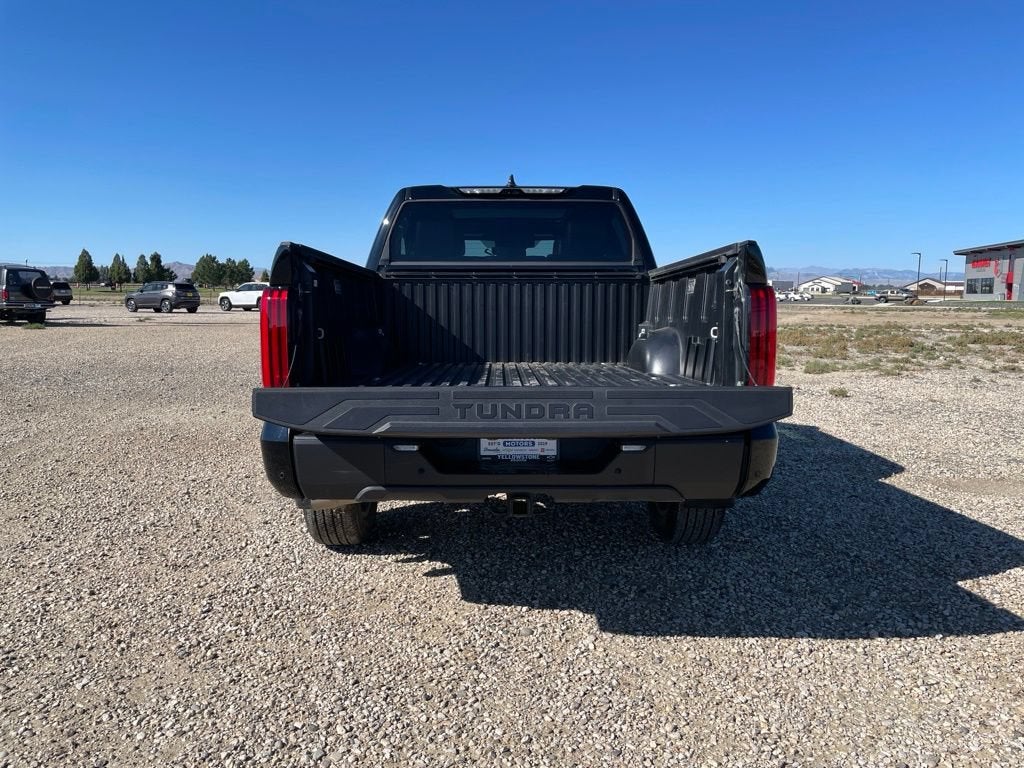 2025 Toyota Tundra 4WD SR5