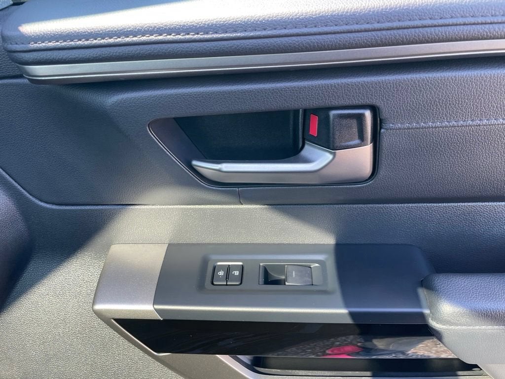 2025 Toyota Tundra 4WD SR5