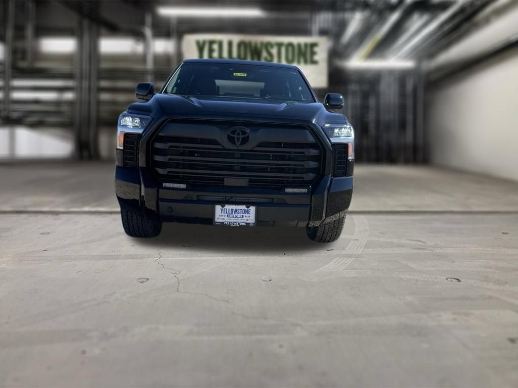 2025 Toyota Tundra 4WD SR5