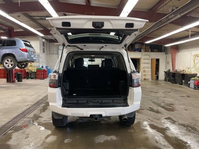 2017 Toyota 4Runner SR5