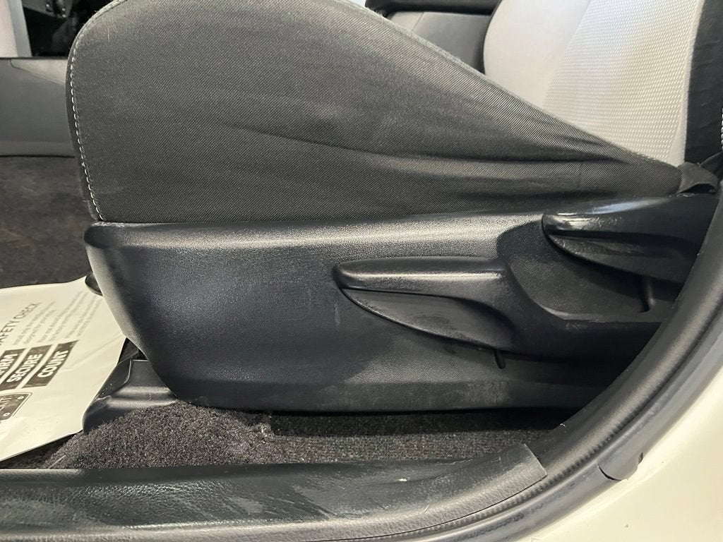2017 Toyota RAV4 Hybrid XLE