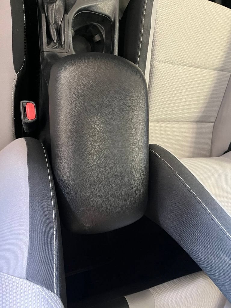2017 Toyota RAV4 Hybrid XLE