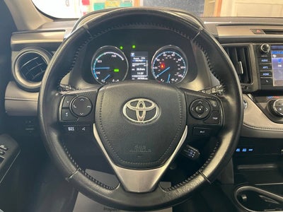 2017 Toyota RAV4 Hybrid XLE