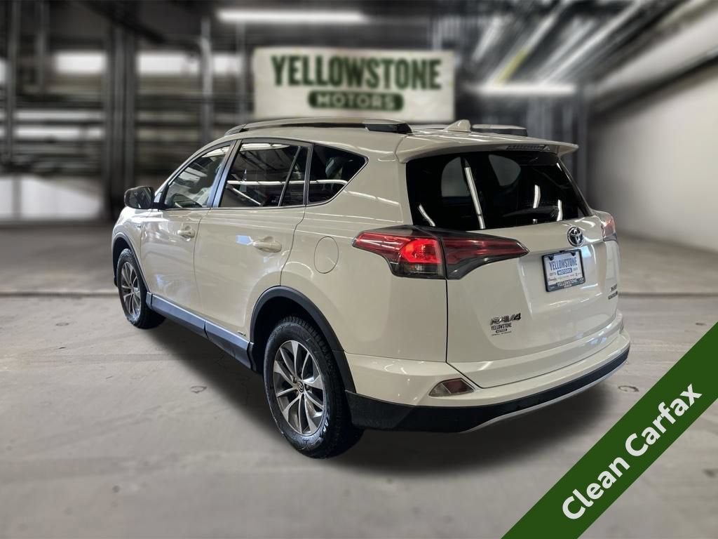 2017 Toyota RAV4 Hybrid XLE