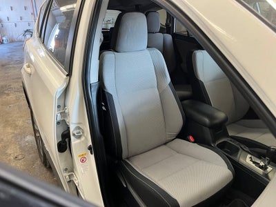 2017 Toyota RAV4 Hybrid XLE